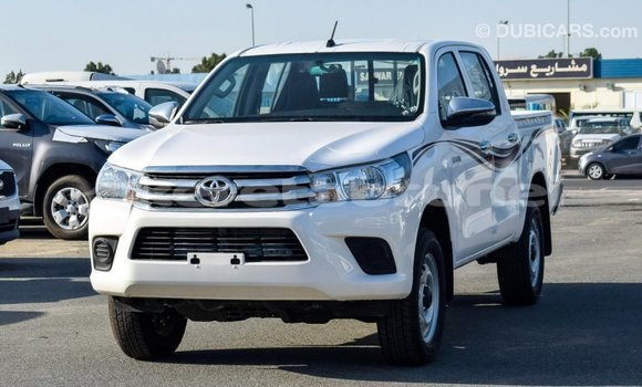 Buy Import Toyota Hilux White Car in Import - Dubai in Belait Buy Import Toyota Hilux White Car in Import - Dubai in Belait