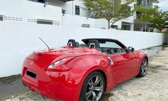 Buy Used Nissan 370Z Red Car in Kuala Belait in Belait Buy Used Nissan 370Z Red Car in Kuala Belait in Belait