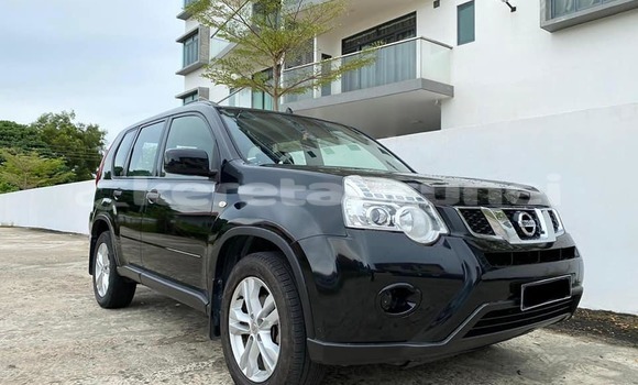 Buy Used Nissan X–Trail Black Car in Kuala Belait in Belait Buy Used Nissan X–Trail Black Car in Kuala Belait in Belait