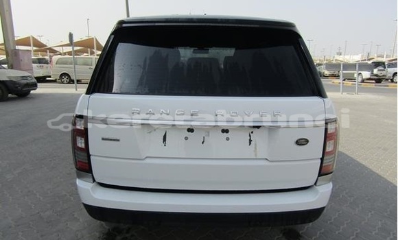 Buy Used Land Rover Range Rover White Car in Bandar Seri Begawan in Brunei-Muara Buy Used Land Rover Range Rover White Car in Bandar Seri Begawan in Brunei-Muara