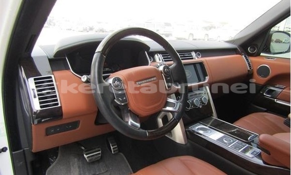 Buy Used Land Rover Range Rover White Car in Bandar Seri Begawan in Brunei-Muara Buy Used Land Rover Range Rover White Car in Bandar Seri Begawan in Brunei-Muara
