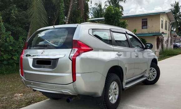 Buy Used Mitsubishi Pajero Sport Silver Car in Bandar Seri Begawan in Brunei-Muara Buy Used Mitsubishi Pajero Sport Silver Car in Bandar Seri Begawan in Brunei-Muara