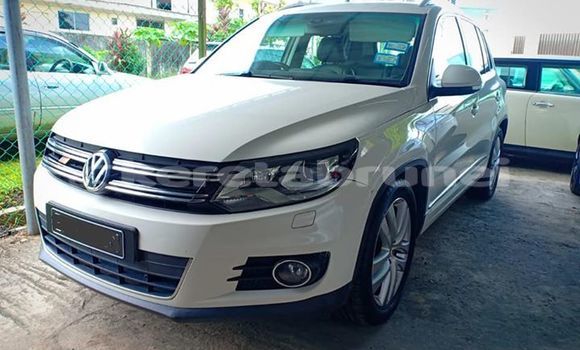 Buy Used Volkswagen Tiguan White Car in Bandar Seri Begawan in Brunei-Muara