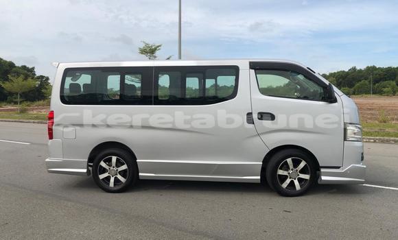 Buy Used Nissan NV350 Caravan Silver Car in Bandar Seri Begawan in Brunei-Muara Buy Used Nissan NV350 Caravan Silver Car in Bandar Seri Begawan in Brunei-Muara