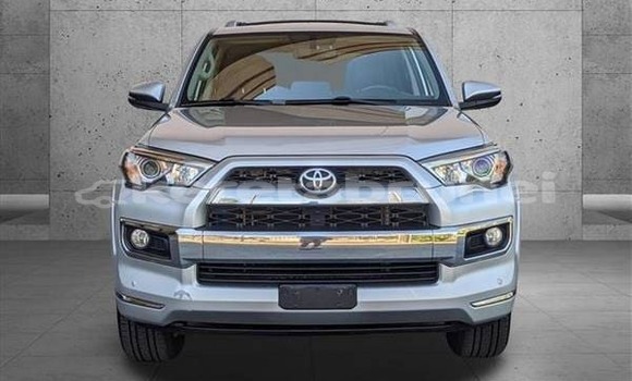 Buy Used Toyota 4Runner Silver Car in Kuala Belait in Belait