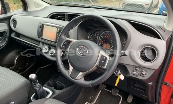 Buy Used Toyota Yaris Red Car in Kuala Belait in Belait Buy Used Toyota Yaris Red Car in Kuala Belait in Belait