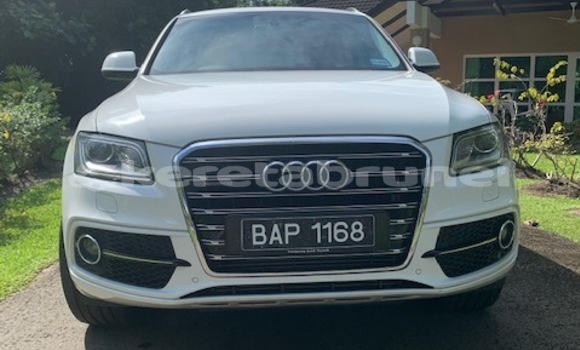 Buy Used Audi Q5 White Car in Seria in Belait