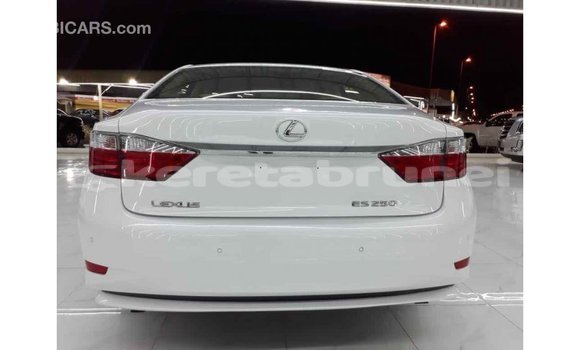 Buy Import Lexus ES White Car in Import - Dubai in Belait Buy Import Lexus ES White Car in Import - Dubai in Belait
