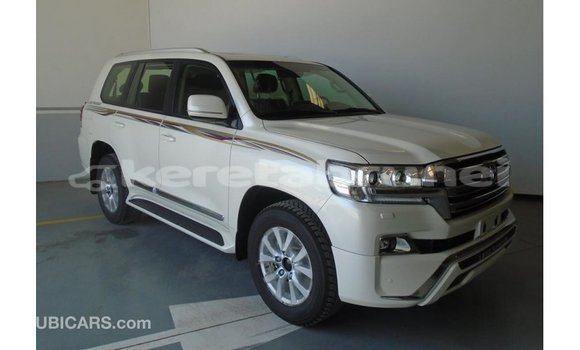 Buy Import Toyota Land Cruiser Other Car in Import - Dubai in Belait Buy Import Toyota Land Cruiser Other Car in Import - Dubai in Belait