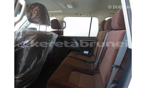 Buy Import Toyota Land Cruiser Other Car in Import - Dubai in Belait Buy Import Toyota Land Cruiser Other Car in Import - Dubai in Belait