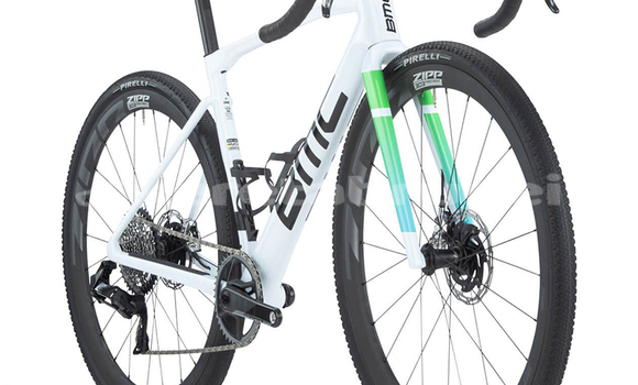 Buy New Motoczysz E1 White Bike in Bandar Seri Begawan in Brunei-Muara Buy New Motoczysz E1 White Bike in Bandar Seri Begawan in Brunei-Muara