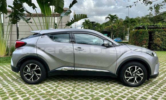 Buy Used Toyota C-HR Other Car in Bandar Seri Begawan in Brunei-Muara Buy Used Toyota C-HR Other Car in Bandar Seri Begawan in Brunei-Muara