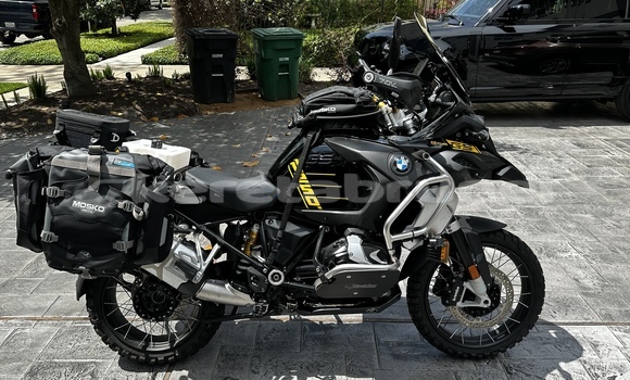 Buy Used BMW R1200GS Adventure Black Bike in Kuala Belait in Belait Buy Used BMW R1200GS Adventure Black Bike in Kuala Belait in Belait
