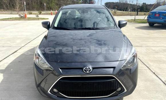 Buy Used Toyota Yaris Black Car in Bangar in Temburong Buy Used Toyota Yaris Black Car in Bangar in Temburong