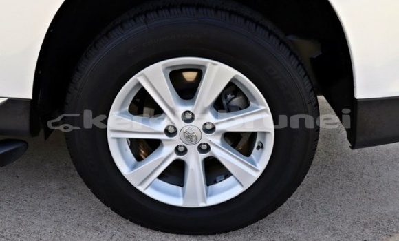 Buy Used Toyota Highlander White Car in Tutong in Tutong Buy Used Toyota Highlander White Car in Tutong in Tutong