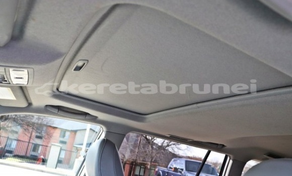 Buy Used Toyota Highlander White Car in Tutong in Tutong Buy Used Toyota Highlander White Car in Tutong in Tutong