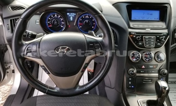 Buy Used Hyundai Genesis Coupe Silver Car in Kuala Belait in Belait Buy Used Hyundai Genesis Coupe Silver Car in Kuala Belait in Belait