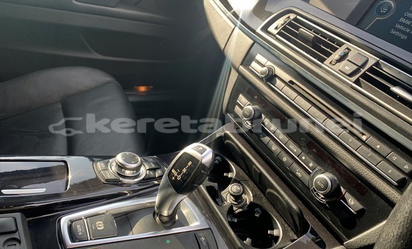 Buy Used BMW 5–Series White Car in Bandar Seri Begawan in Brunei-Muara Buy Used BMW 5–Series White Car in Bandar Seri Begawan in Brunei-Muara
