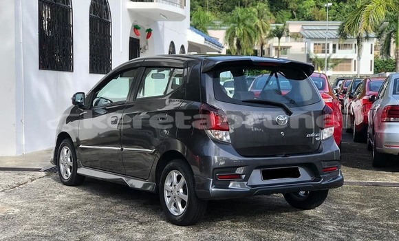 Buy Used Toyota Wish Other Car in Bandar Seri Begawan in Brunei-Muara Buy Used Toyota Wish Other Car in Bandar Seri Begawan in Brunei-Muara
