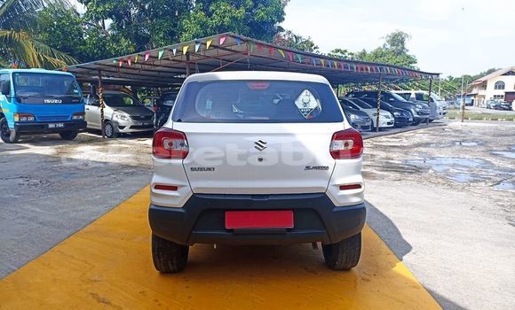 Buy Used Suzuki Spacia Other Car in Bandar Seri Begawan in Brunei-Muara Buy Used Suzuki Spacia Other Car in Bandar Seri Begawan in Brunei-Muara