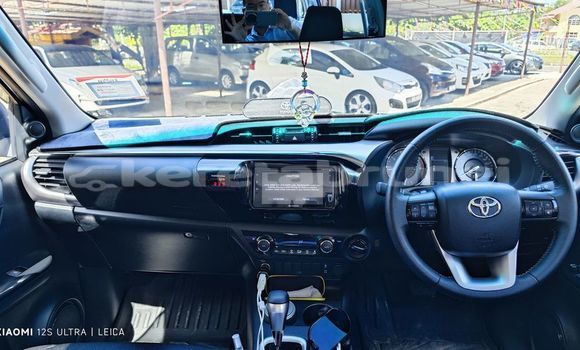 Buy Used Toyota Hilux Other Car in Bandar Seri Begawan in Brunei-Muara Buy Used Toyota Hilux Other Car in Bandar Seri Begawan in Brunei-Muara