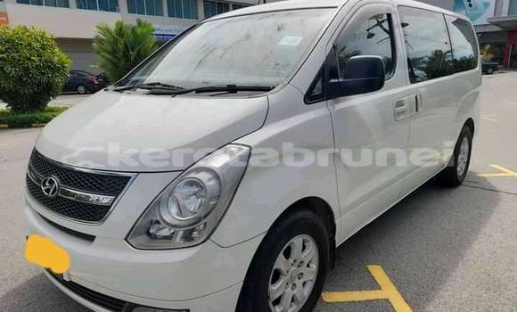 Buy Used Hyundai H1 White Car in Bandar Seri Begawan in Brunei-Muara Buy Used Hyundai H1 White Car in Bandar Seri Begawan in Brunei-Muara