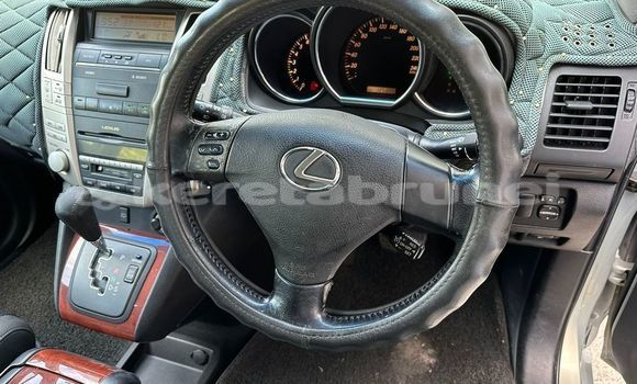 Buy Used Lexus RX 300 Other Car in Bandar Seri Begawan in Brunei-Muara Buy Used Lexus RX 300 Other Car in Bandar Seri Begawan in Brunei-Muara