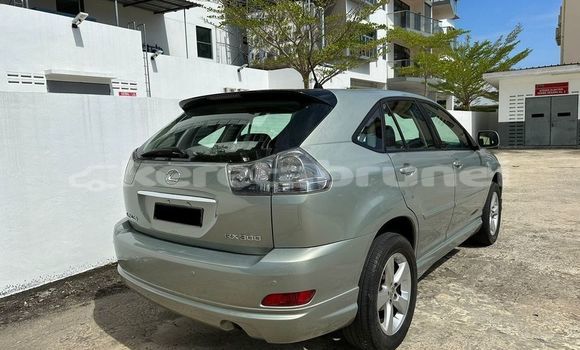 Buy Used Lexus RX 300 Other Car in Bandar Seri Begawan in Brunei-Muara Buy Used Lexus RX 300 Other Car in Bandar Seri Begawan in Brunei-Muara
