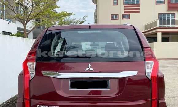 Buy Used Mitsubishi Pajero Other Car in Bandar Seri Begawan in Brunei-Muara Buy Used Mitsubishi Pajero Other Car in Bandar Seri Begawan in Brunei-Muara