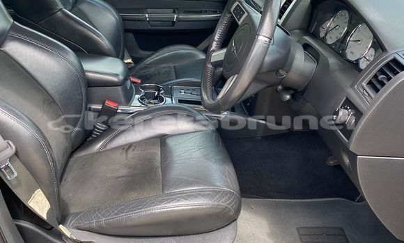 Buy Used Chrysler 300 Black Car in Kuala Belait in Belait Buy Used Chrysler 300 Black Car in Kuala Belait in Belait