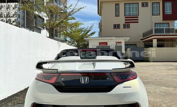 Buy Used Honda S660 White Car in Kuala Belait in Belait Buy Used Honda S660 White Car in Kuala Belait in Belait