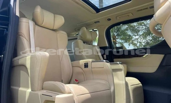 Buy Used Toyota Alphard Black Car in Bandar Seri Begawan in Brunei-Muara Buy Used Toyota Alphard Black Car in Bandar Seri Begawan in Brunei-Muara