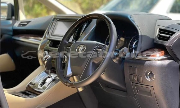 Buy Used Toyota Alphard Black Car in Bandar Seri Begawan in Brunei-Muara Buy Used Toyota Alphard Black Car in Bandar Seri Begawan in Brunei-Muara