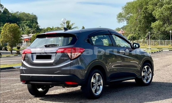 Buy Used Honda HRβV Black Car in Bandar Seri Begawan in Brunei-Muara Buy Used Honda HRβV Black Car in Bandar Seri Begawan in Brunei-Muara