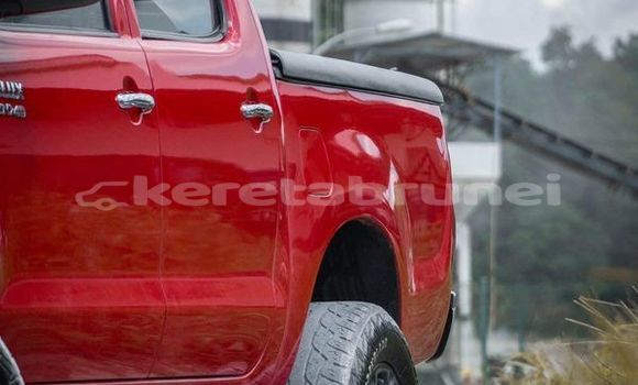 Buy Used Toyota Hilux Red Car in Bandar Seri Begawan in Brunei-Muara Buy Used Toyota Hilux Red Car in Bandar Seri Begawan in Brunei-Muara