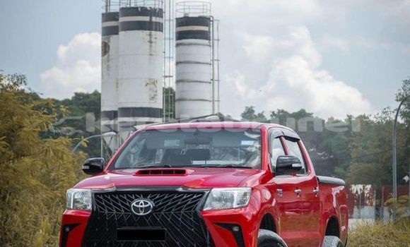 Buy Used Toyota Hilux Red Car in Bandar Seri Begawan in Brunei-Muara Buy Used Toyota Hilux Red Car in Bandar Seri Begawan in Brunei-Muara
