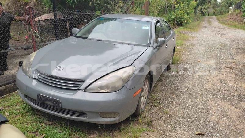 Big with watermark lexus es 300 brunei muara bandar seri begawan 5035