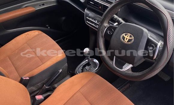Buy Used Toyota Sienta Other Car in Bandar Seri Begawan in Brunei-Muara Buy Used Toyota Sienta Other Car in Bandar Seri Begawan in Brunei-Muara