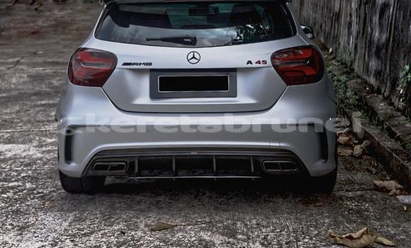 Buy Used Mercedes-Benz A200 Other Car in Kuala Belait in Belait Buy Used Mercedes-Benz A200 Other Car in Kuala Belait in Belait
