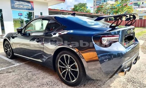 Buy Used Toyota FJ Cruiser Other Car in Kuala Belait in Belait Buy Used Toyota FJ Cruiser Other Car in Kuala Belait in Belait