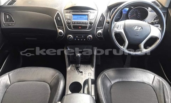 Buy Used Hyundai Tucson Black Car in Kuala Belait in Belait Buy Used Hyundai Tucson Black Car in Kuala Belait in Belait