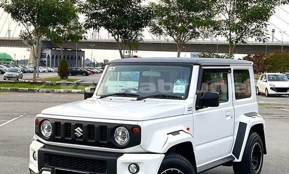 Buy Used Suzuki Jimny White Car in Bandar Seri Begawan in Brunei-Muara Buy Used Suzuki Jimny White Car in Bandar Seri Begawan in Brunei-Muara
