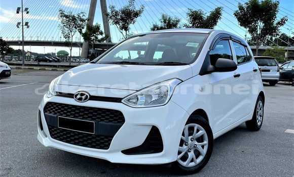 Buy Used Hyundai i10 White Car in Bandar Seri Begawan in Brunei-Muara Buy Used Hyundai i10 White Car in Bandar Seri Begawan in Brunei-Muara