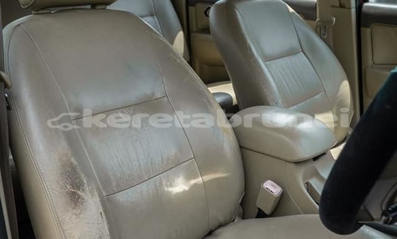 Buy Used Toyota Hilux Red Car in Bandar Seri Begawan in Brunei-Muara Buy Used Toyota Hilux Red Car in Bandar Seri Begawan in Brunei-Muara