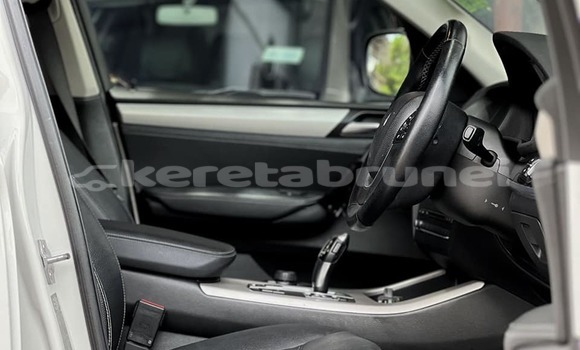Buy Used BMW X3 White Car in Bandar Seri Begawan in Brunei-Muara Buy Used BMW X3 White Car in Bandar Seri Begawan in Brunei-Muara