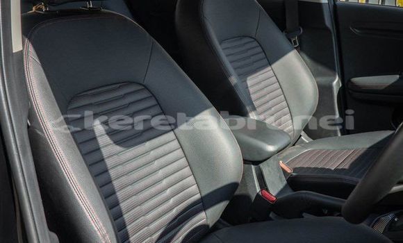 Buy Used Kia Sorento Other Car in Bandar Seri Begawan in Brunei-Muara Buy Used Kia Sorento Other Car in Bandar Seri Begawan in Brunei-Muara