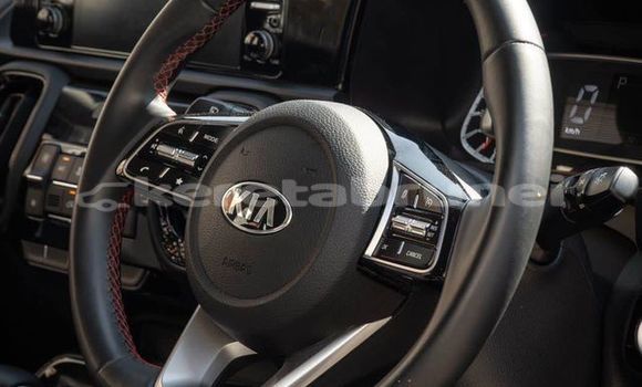 Buy Used Kia Sorento Other Car in Bandar Seri Begawan in Brunei-Muara Buy Used Kia Sorento Other Car in Bandar Seri Begawan in Brunei-Muara