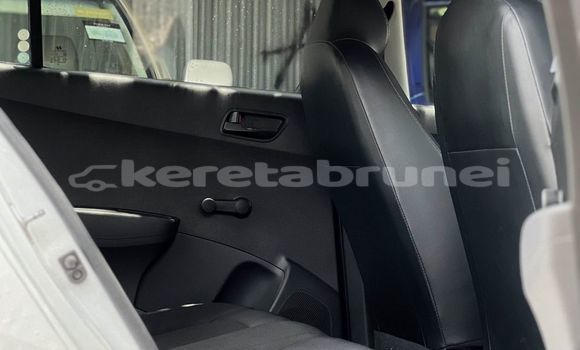 Buy Used Hyundai i10 White Car in Bandar Seri Begawan in Brunei-Muara Buy Used Hyundai i10 White Car in Bandar Seri Begawan in Brunei-Muara