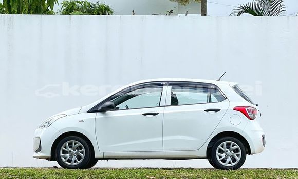 Buy Used Hyundai i10 White Car in Bandar Seri Begawan in Brunei-Muara Buy Used Hyundai i10 White Car in Bandar Seri Begawan in Brunei-Muara