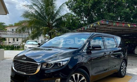 Buy Used Kia Carnival Black Car in Bandar Seri Begawan in Brunei-Muara Buy Used Kia Carnival Black Car in Bandar Seri Begawan in Brunei-Muara